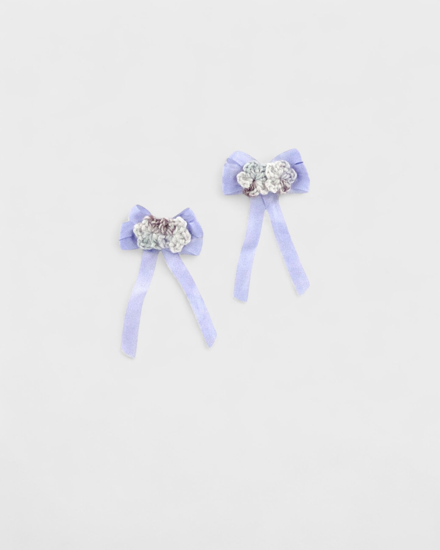 crochet flower hair clips . watercolor