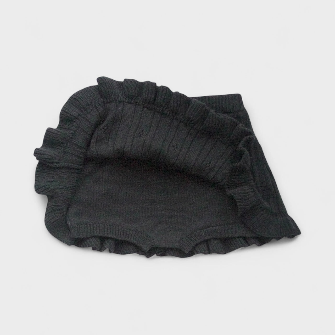 pointelle frill skirted bloomer . noir