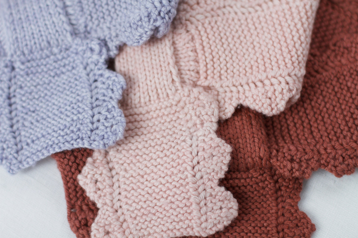 lace-edge keyhole scarf . madder root