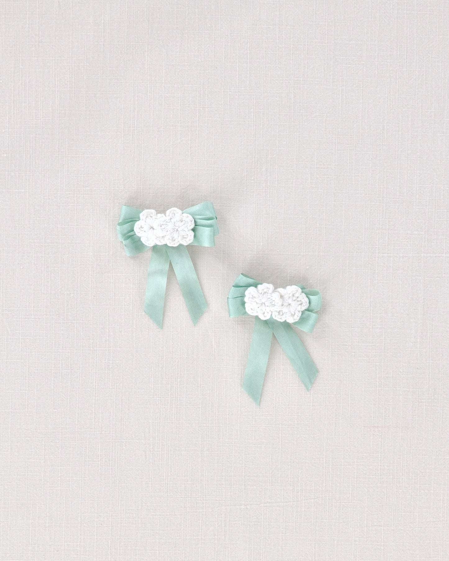 floral crochet hair clips . ivory / bluegrass