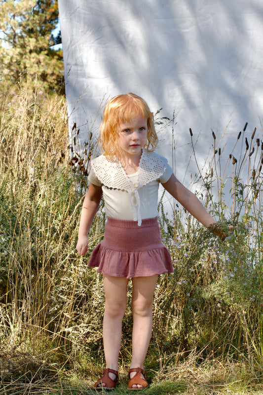 lace crochet shawl collar . natural