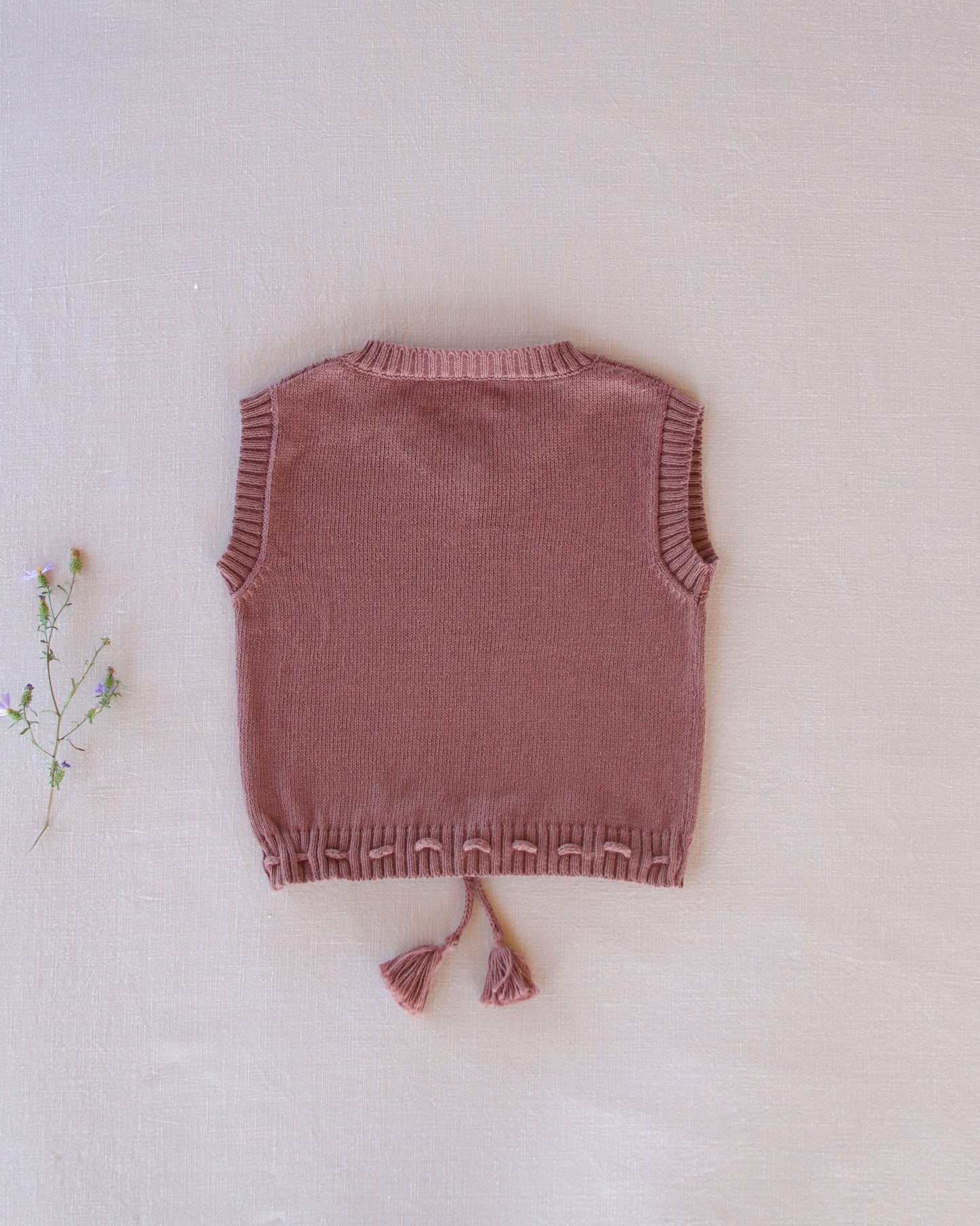 fine-knit vest . burlwood