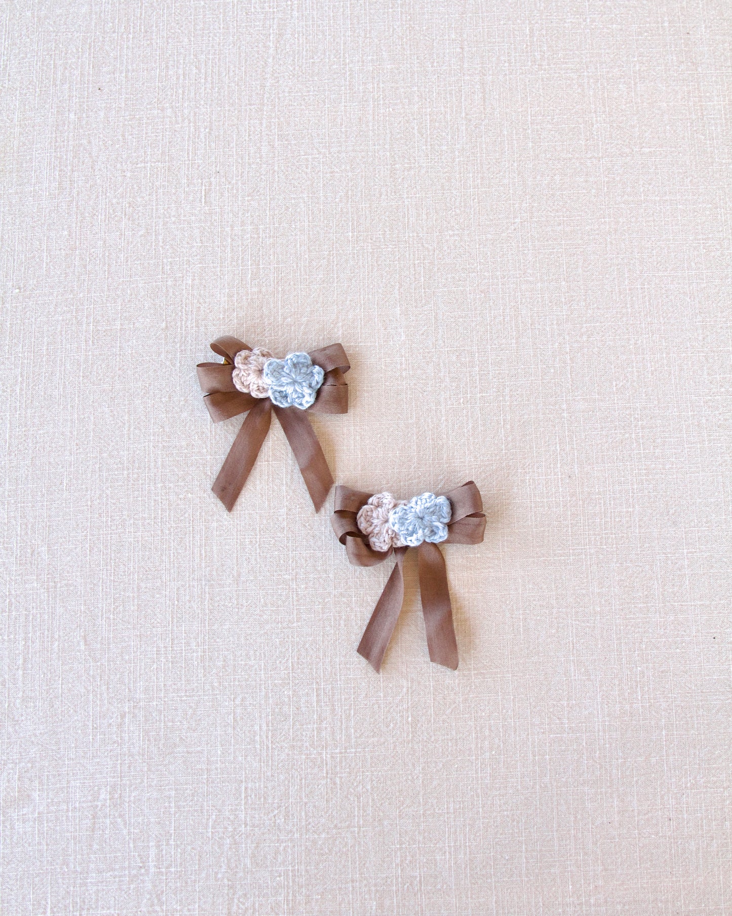 ribbon crochet hair clips . silt