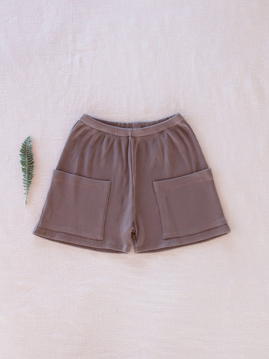 ribbed pocket shorts . silt