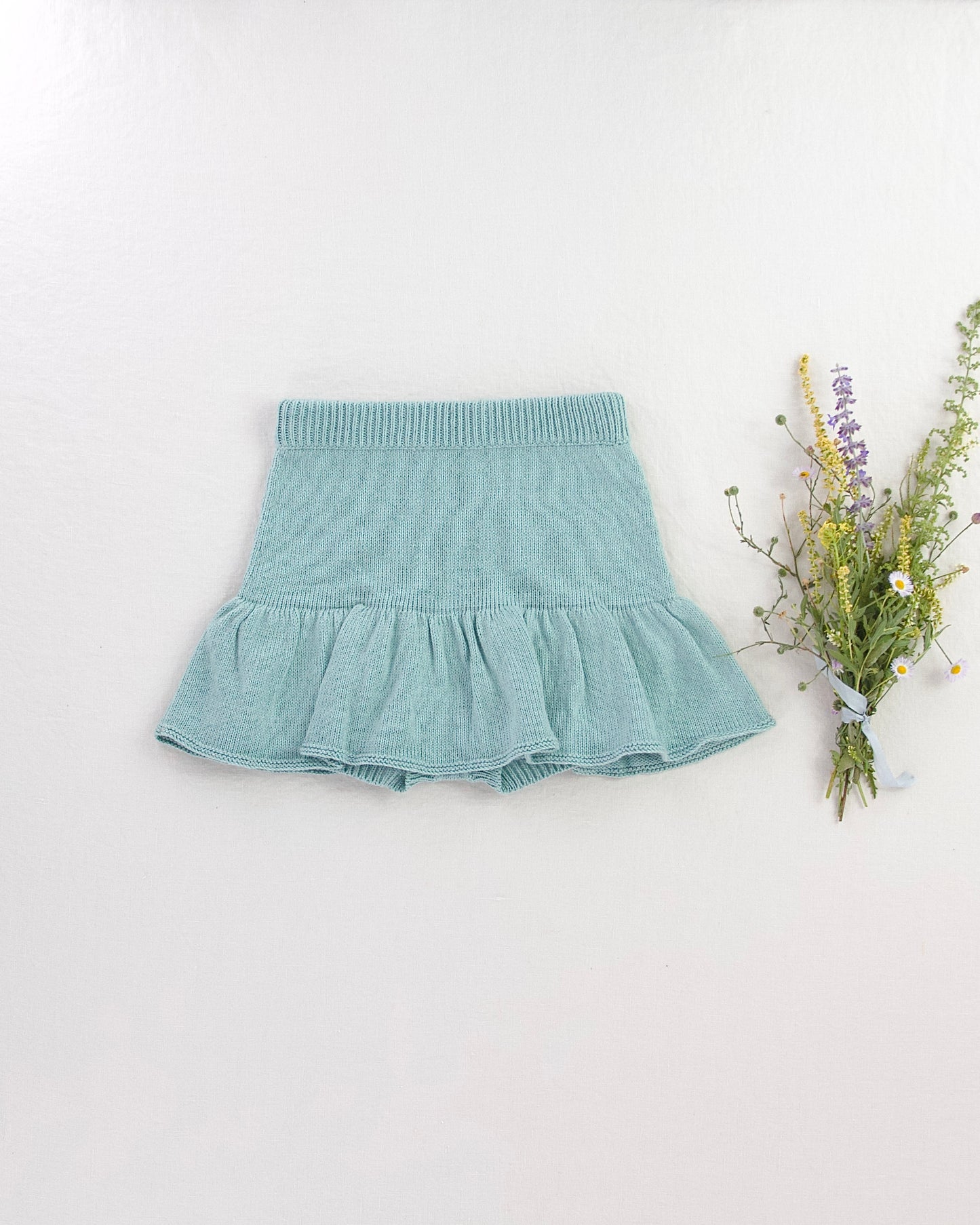 skirted bloomer . bluegrass