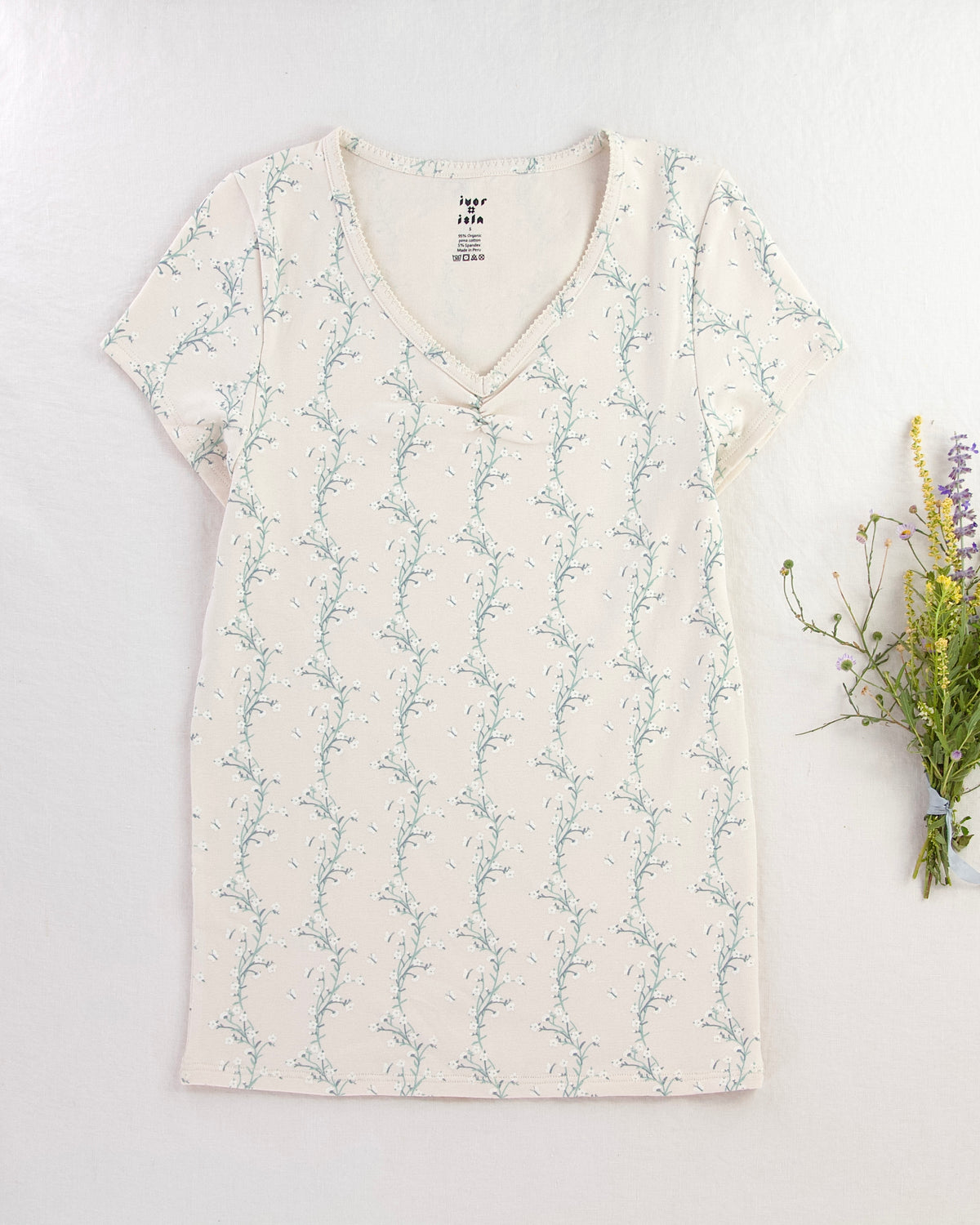 adult pima tee . linen trellis