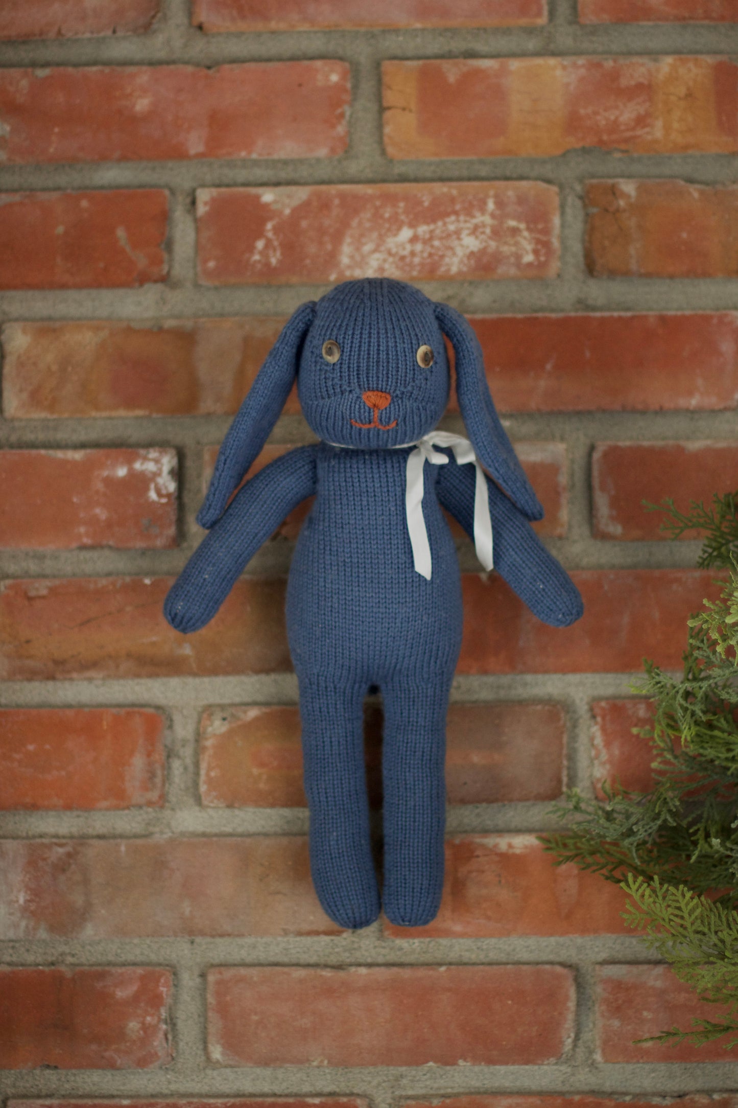 knit bunny . indigo