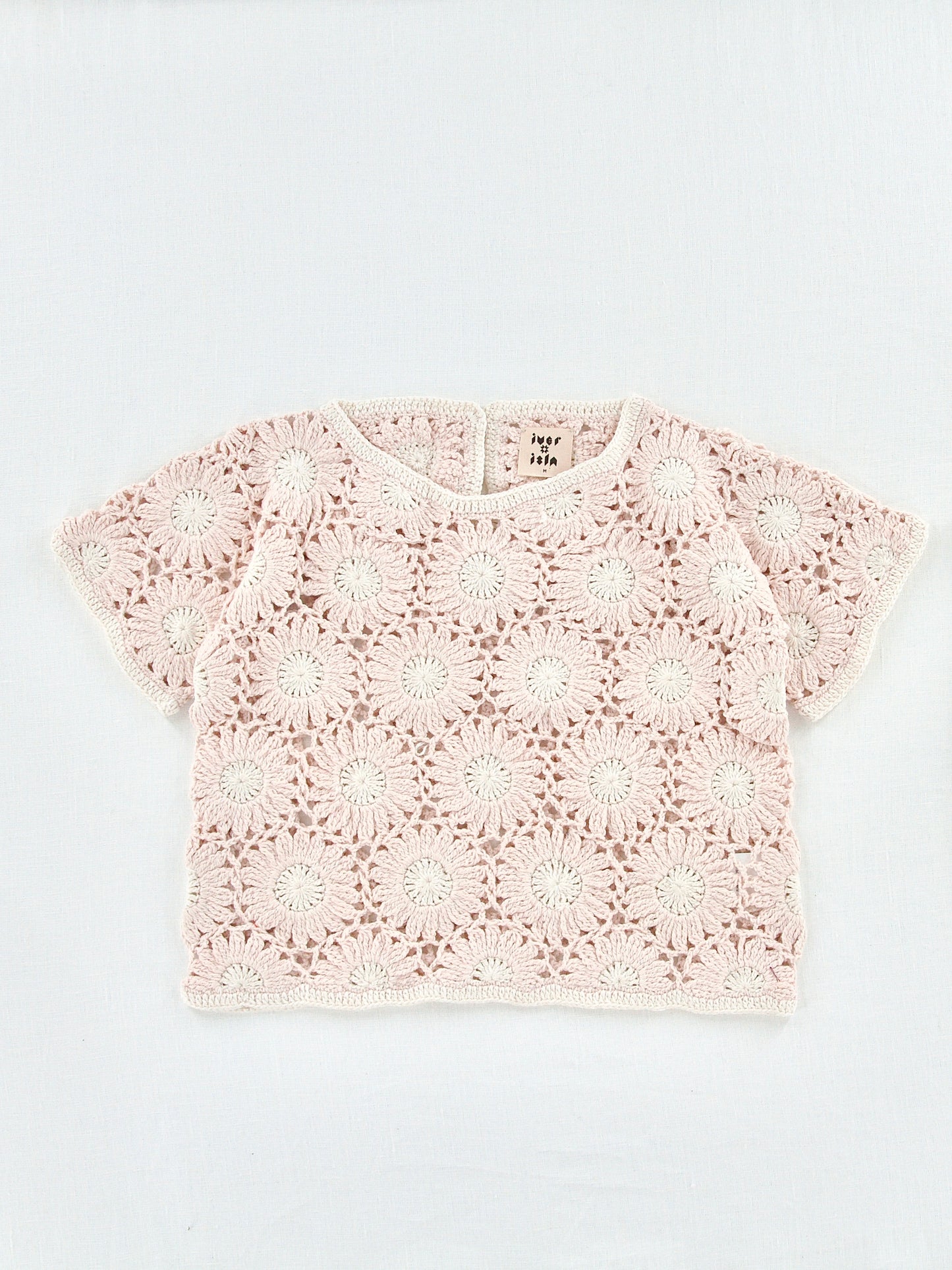 daisy crochet top . shell