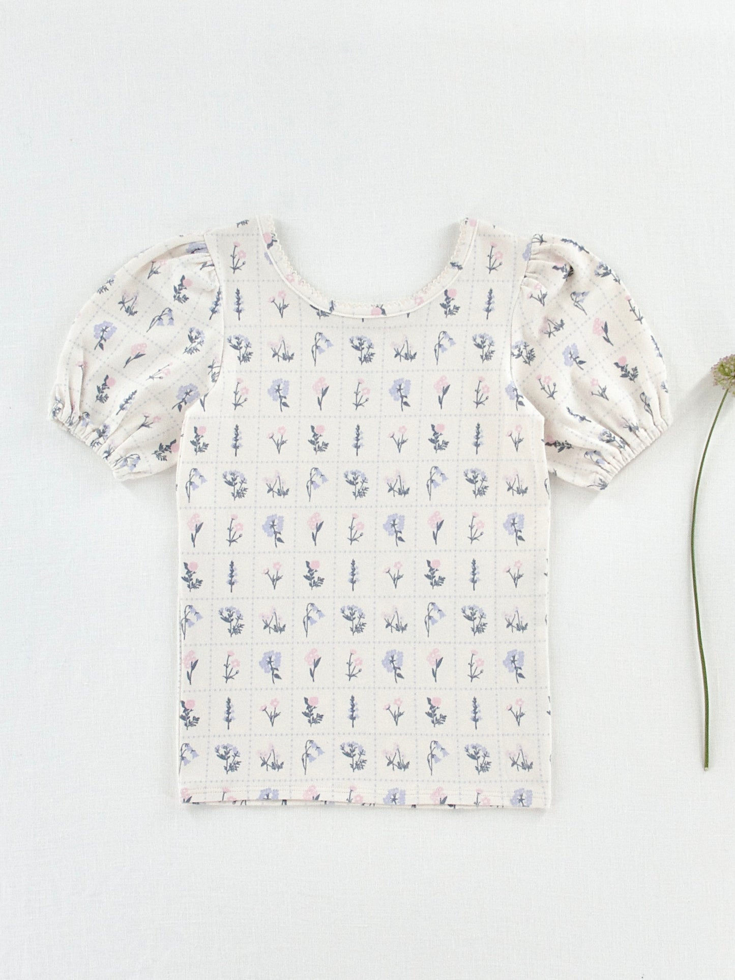 pima short-sleeved poet tee . garden windowpane