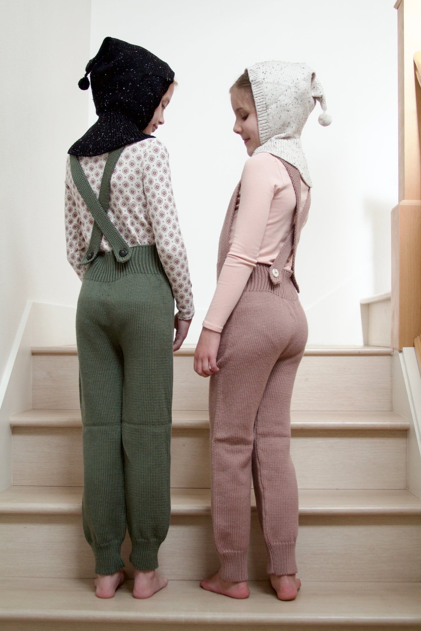 balaclava . snowdrop tweed