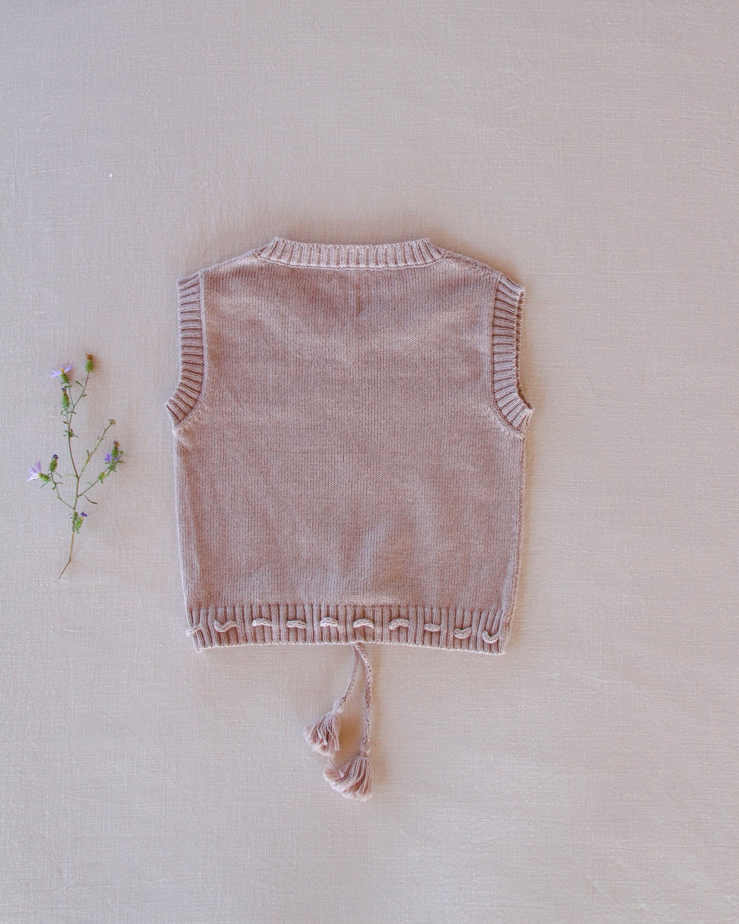 fine-knit vest . rose quartz