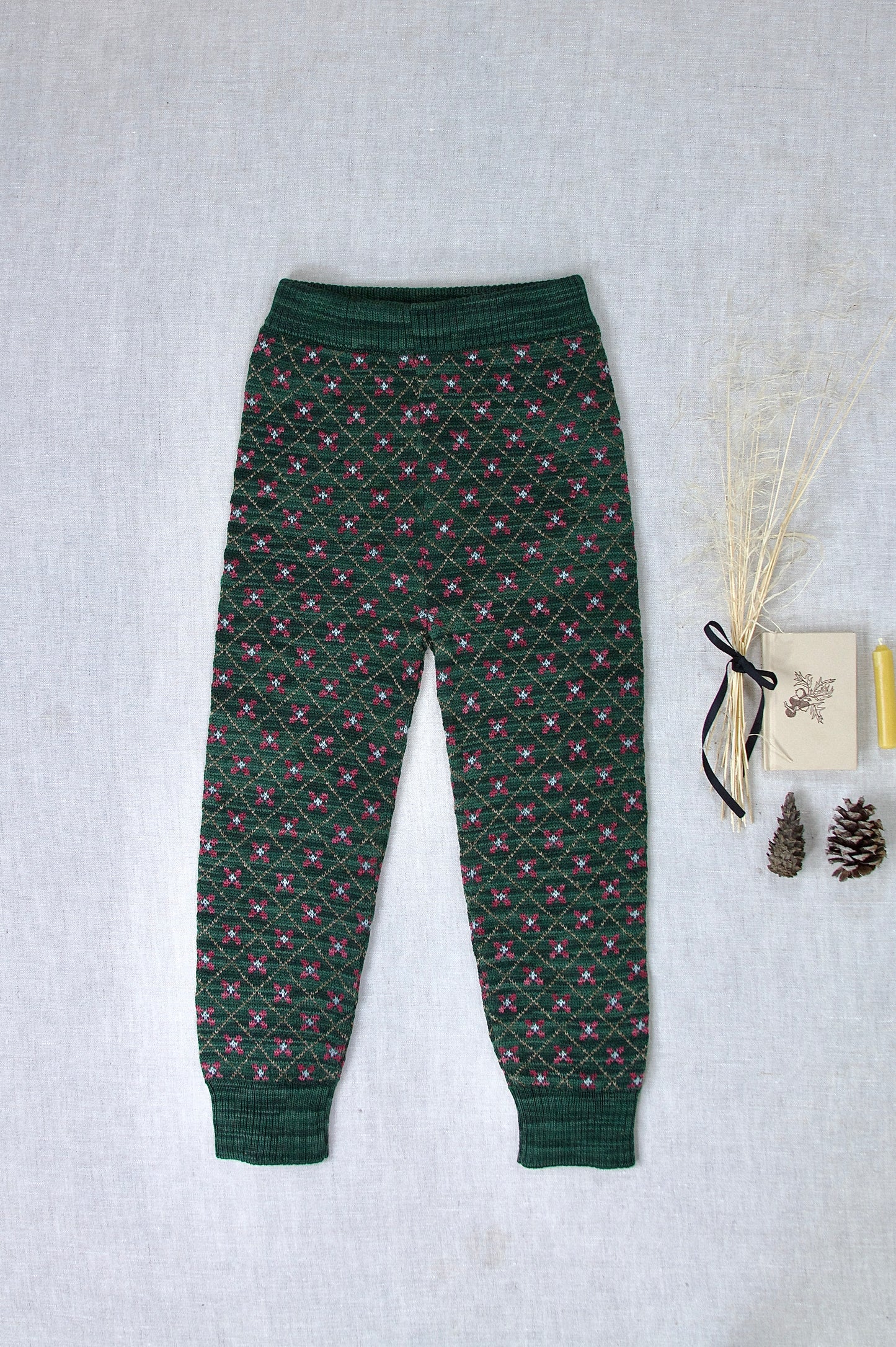 floral jacquard joggers . black forest