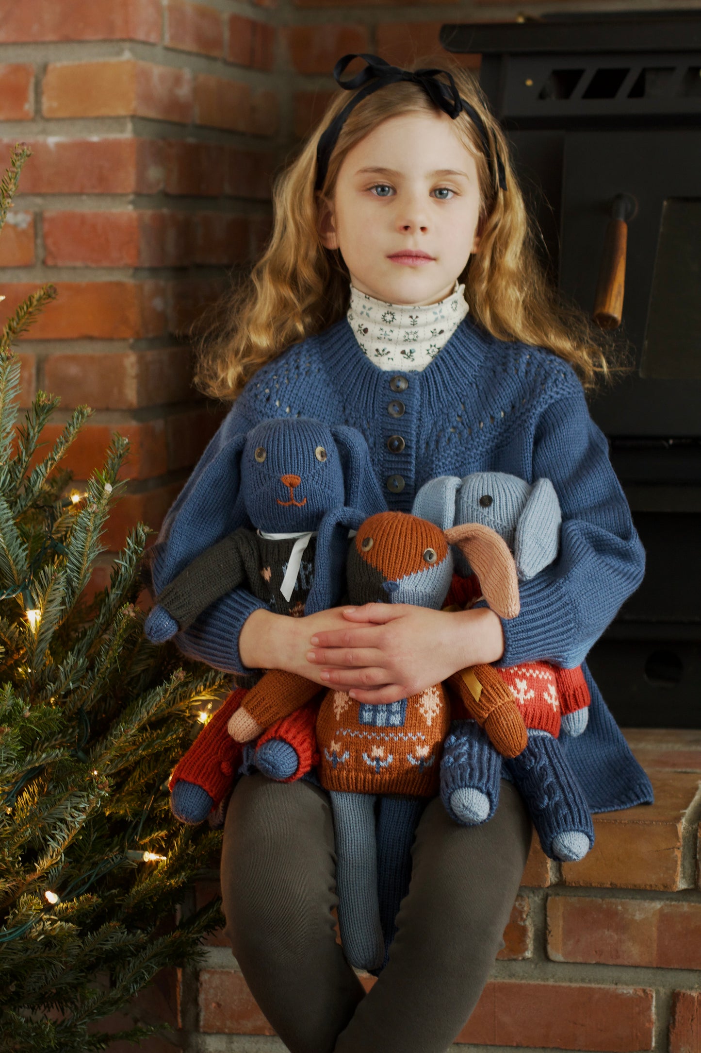 doll cable bobble legwarmers . indigo